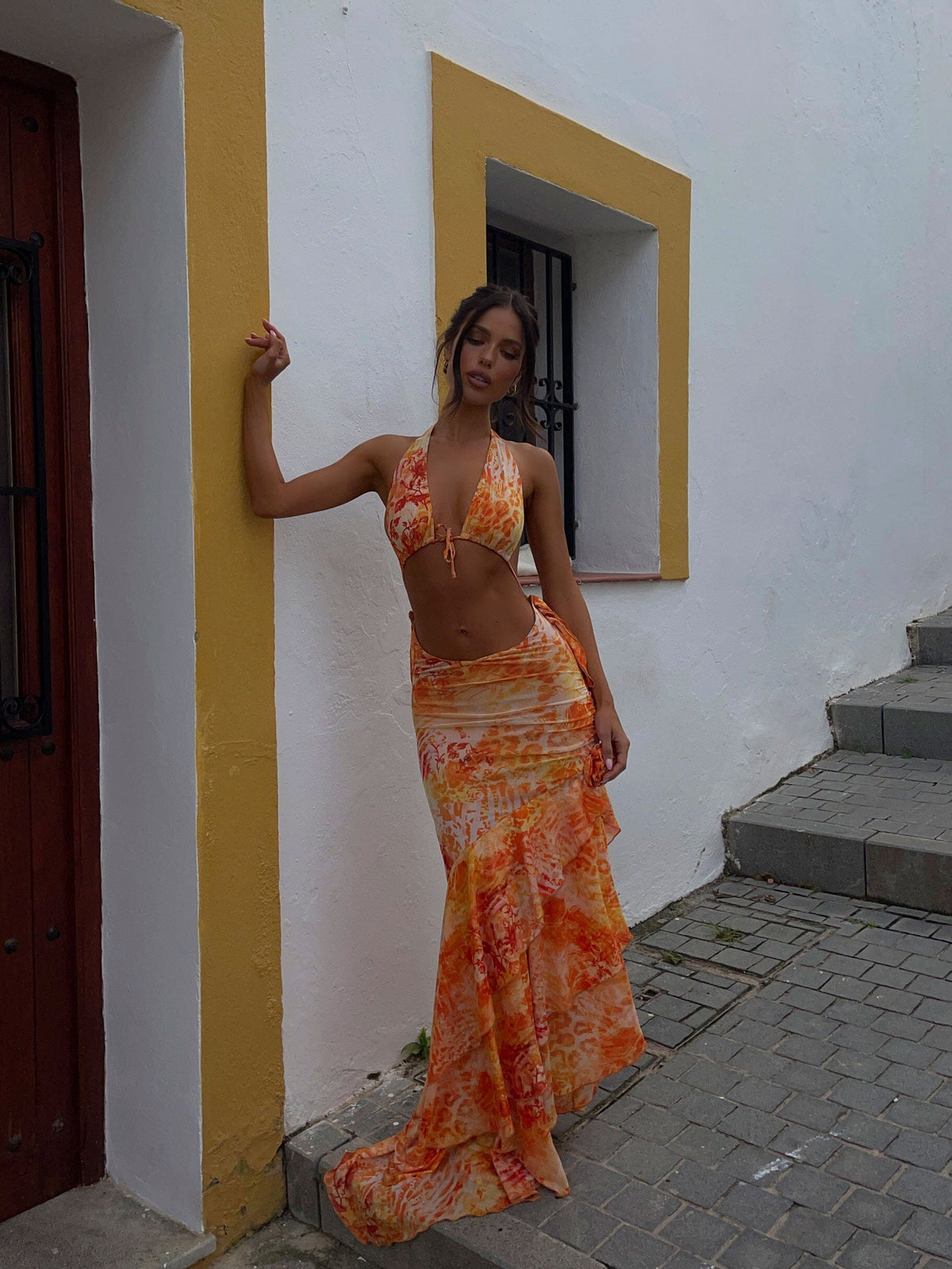Abstract Print Halter Cut Out Backless Ruffle Maxi Dress 3