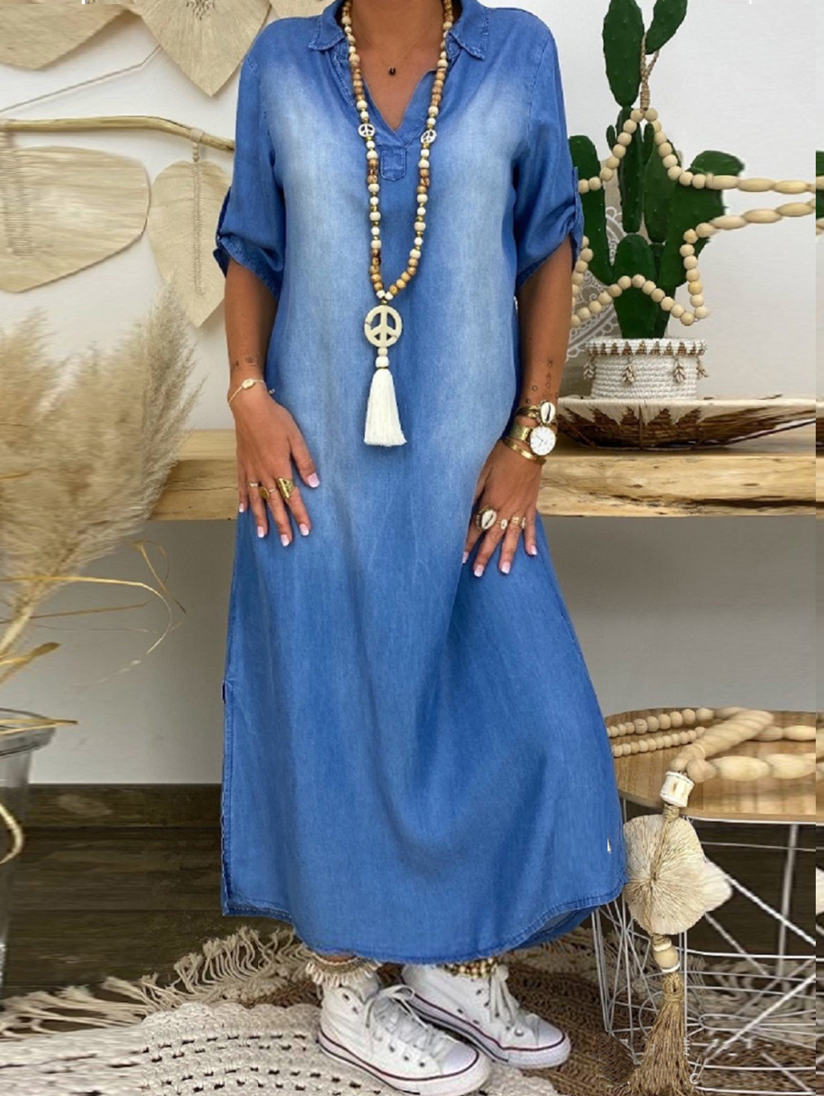 Sophisticated Dress with a Clean Classic Look
