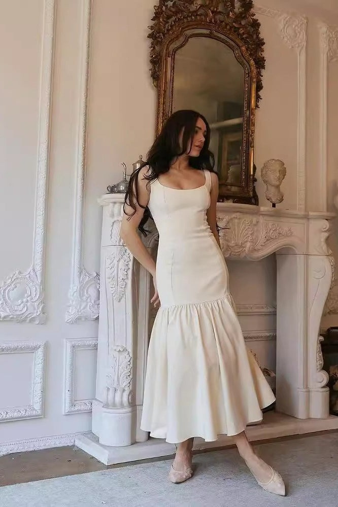 Vintage Sleeveless Square Neck Ruched Cocktail Dress in White - View 2