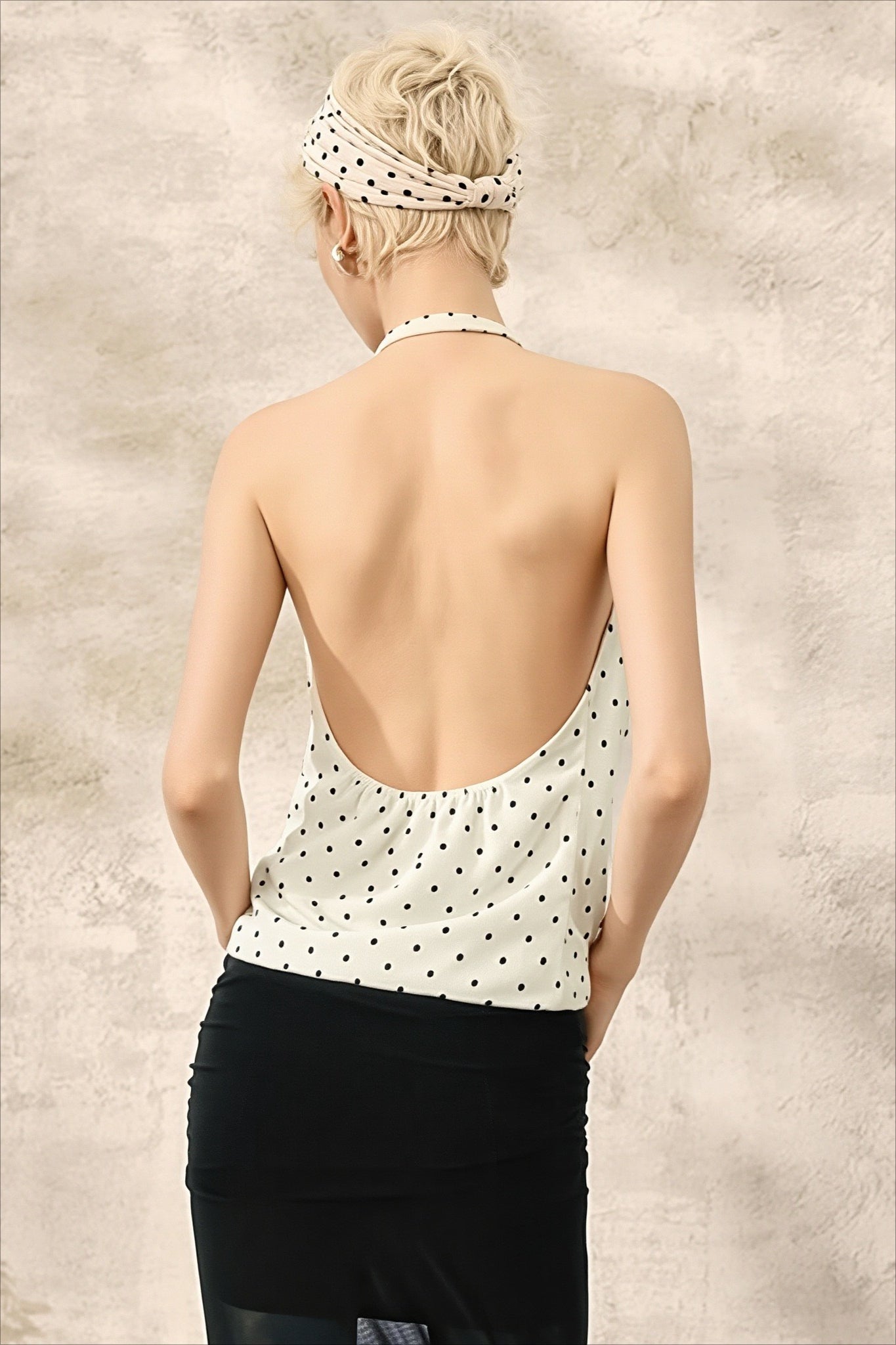 Backless Halter-Neck Crop Top