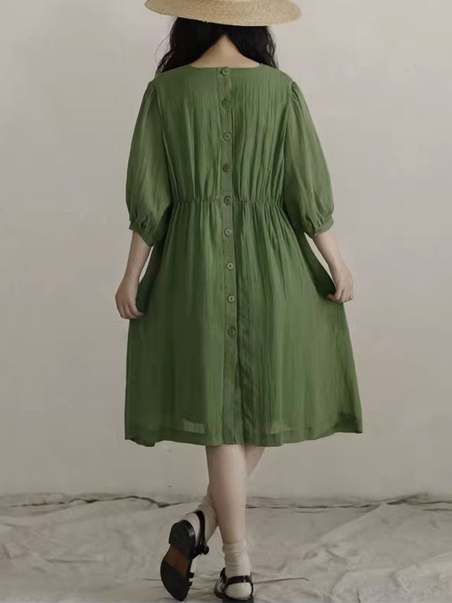 Classic Vintage Dress with a Flattering Fit