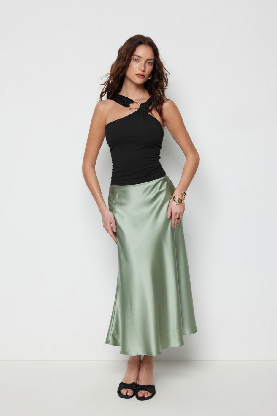 Backless Halter-Neck Crop Top