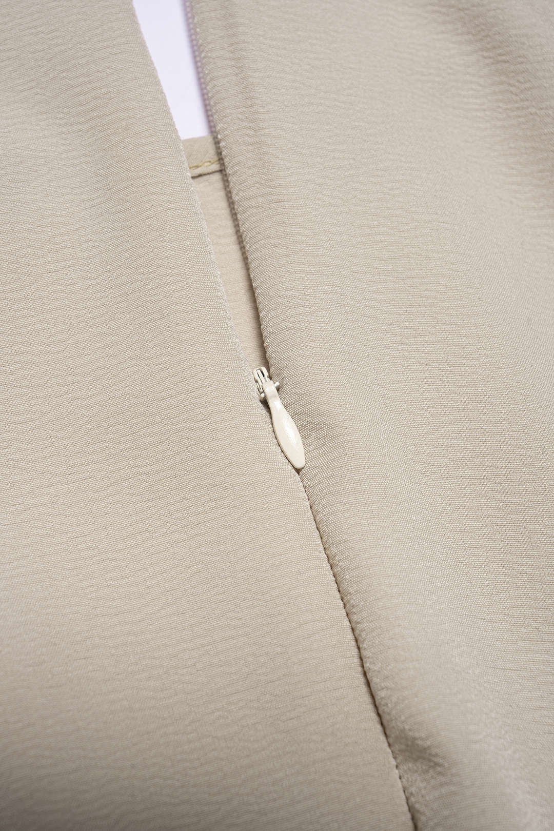 Knit Sleeveless Pintuck A-Line Maxi Dress 9
