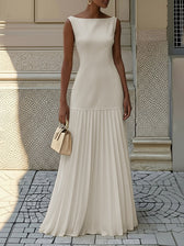 Boat Neck Sleeveless Pleated Maxi Dress 2