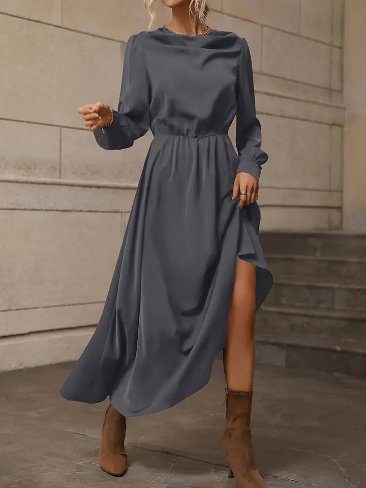 Soraya Simple And Stylish Dress with Classic Everyday Styling