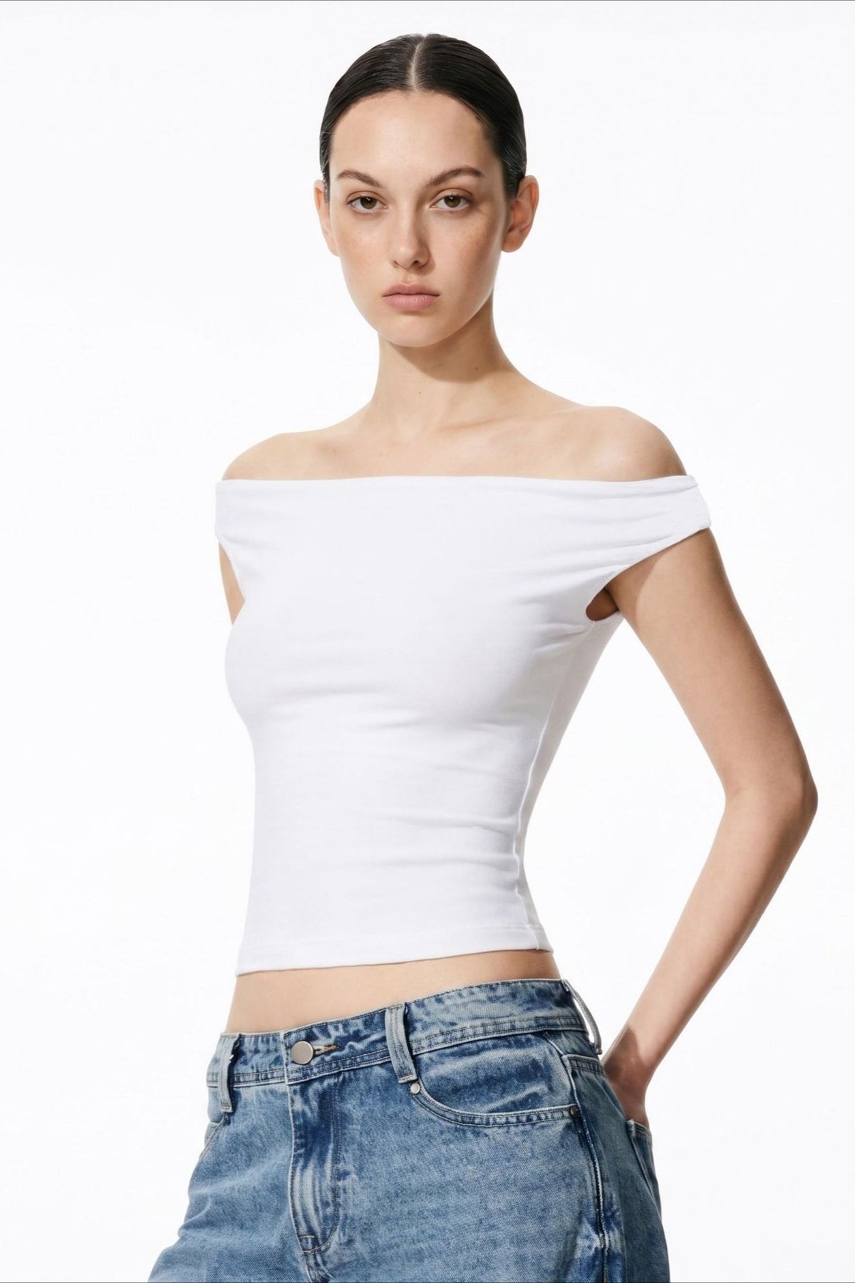 Off Shoulder Cap Sleeve Stretch Fitted Crop Top 2