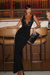 V-Neck Lace Panel Sleeveless Bodycon Lace Dress