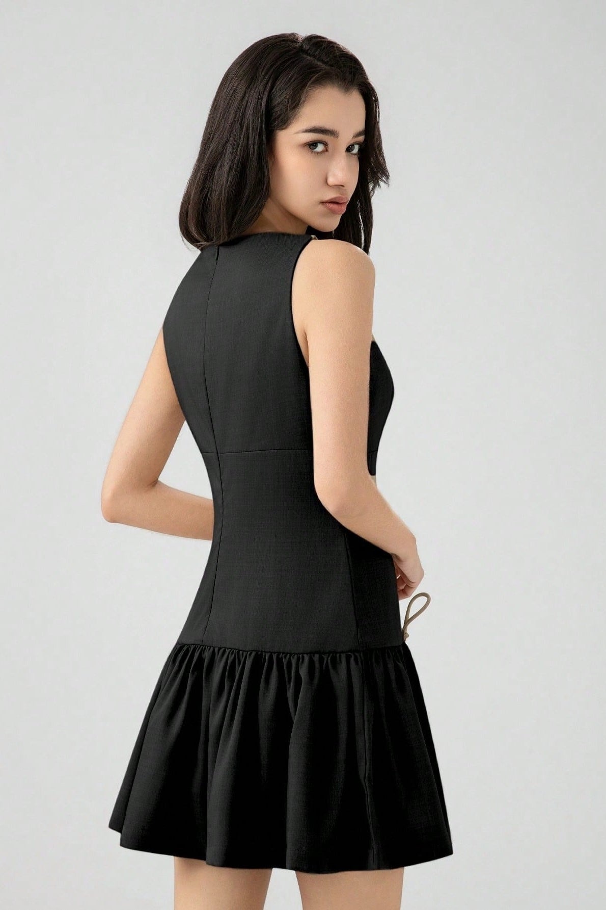 Bow Detail Sleeveless Mini Dress