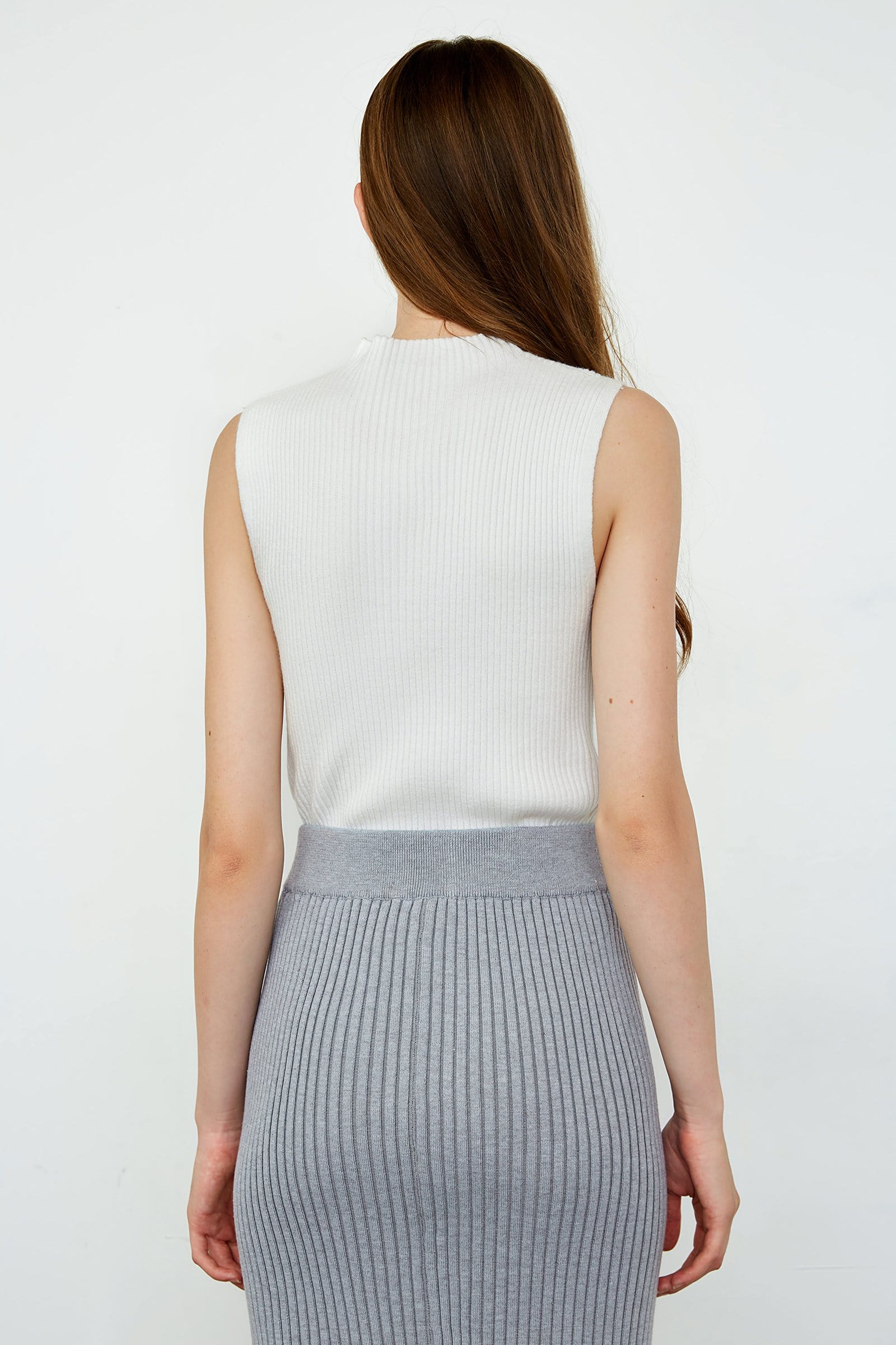 Taryn White High Collar Sleeveless Tank Top