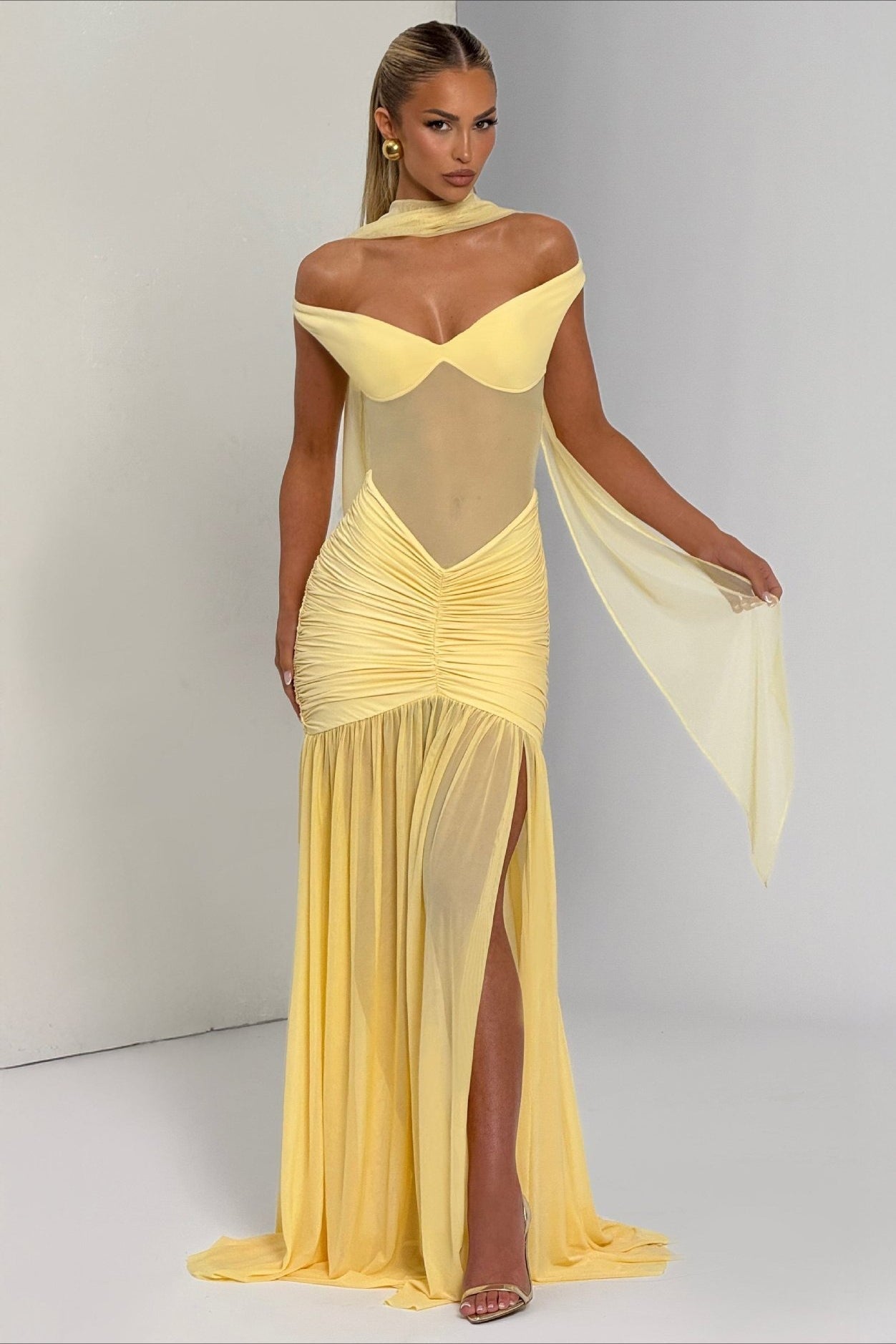Off Shoulder Ruched Backless Mermaid Maxi Prom Dress