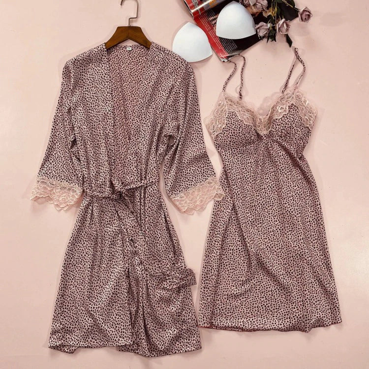 Subtly Elegant Garment with a Refined Vintage Look