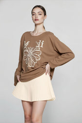 Relaxed Graphic Daisy Cover Up