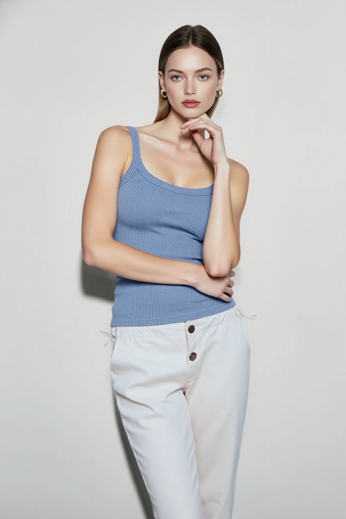Ribbed Knit Scoop Neck Spaghetti Strap Fitted Tank Top