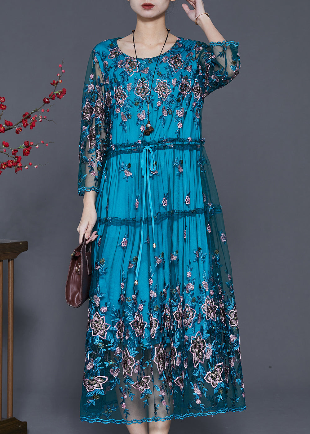 Classic Vintage Dress with a Flattering Fit
