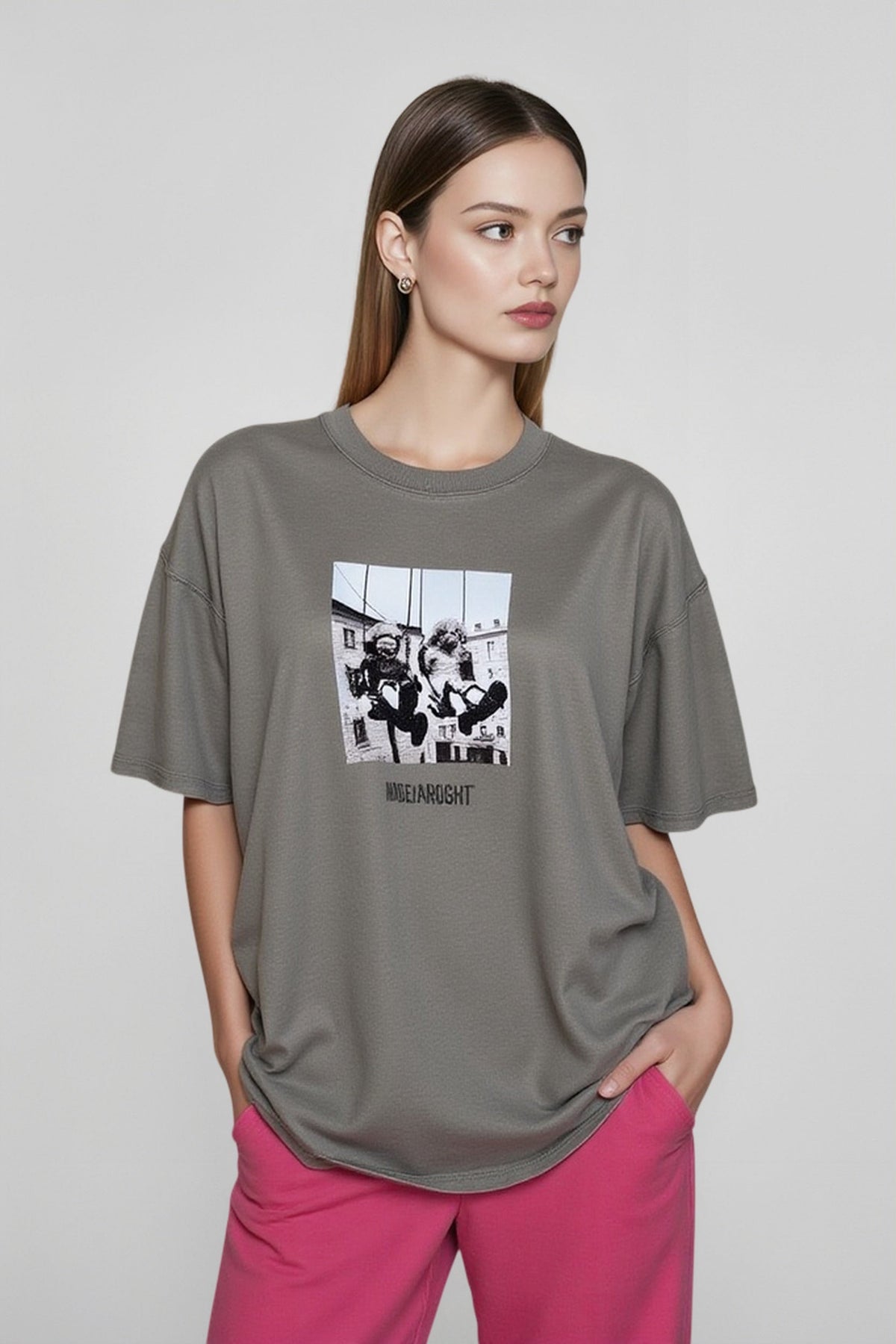 Washed Photo Graphic Crew Neck Half Sleeve Oversized T-Shirt 2