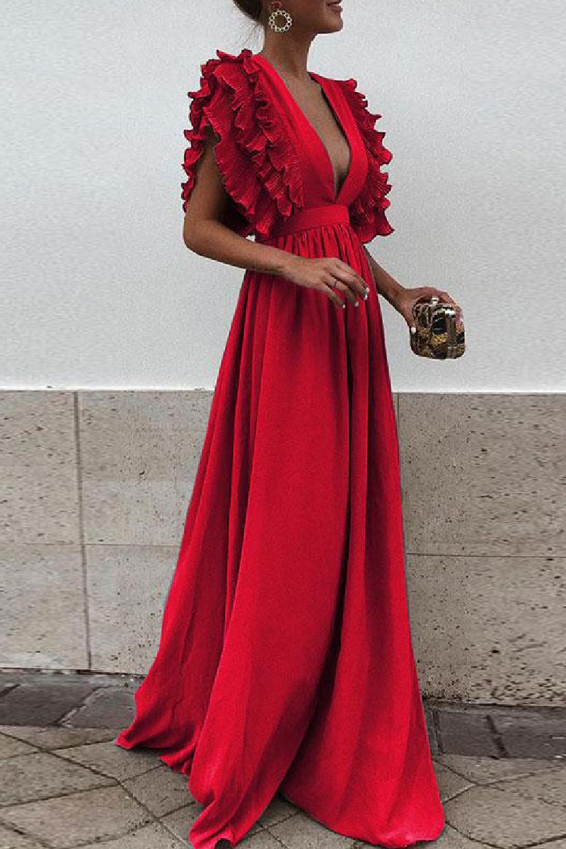 Effortlessly Elegant Dress with a Timeless Design