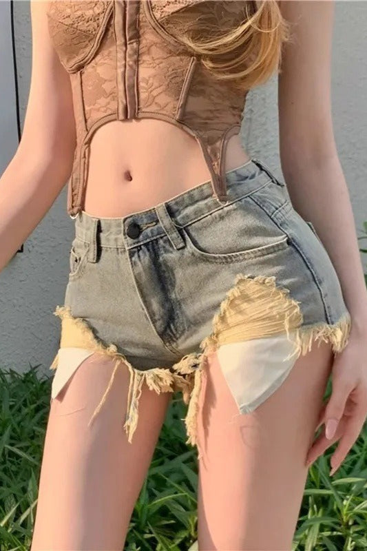 Low Rise Ripped Pocket Detail Shorts