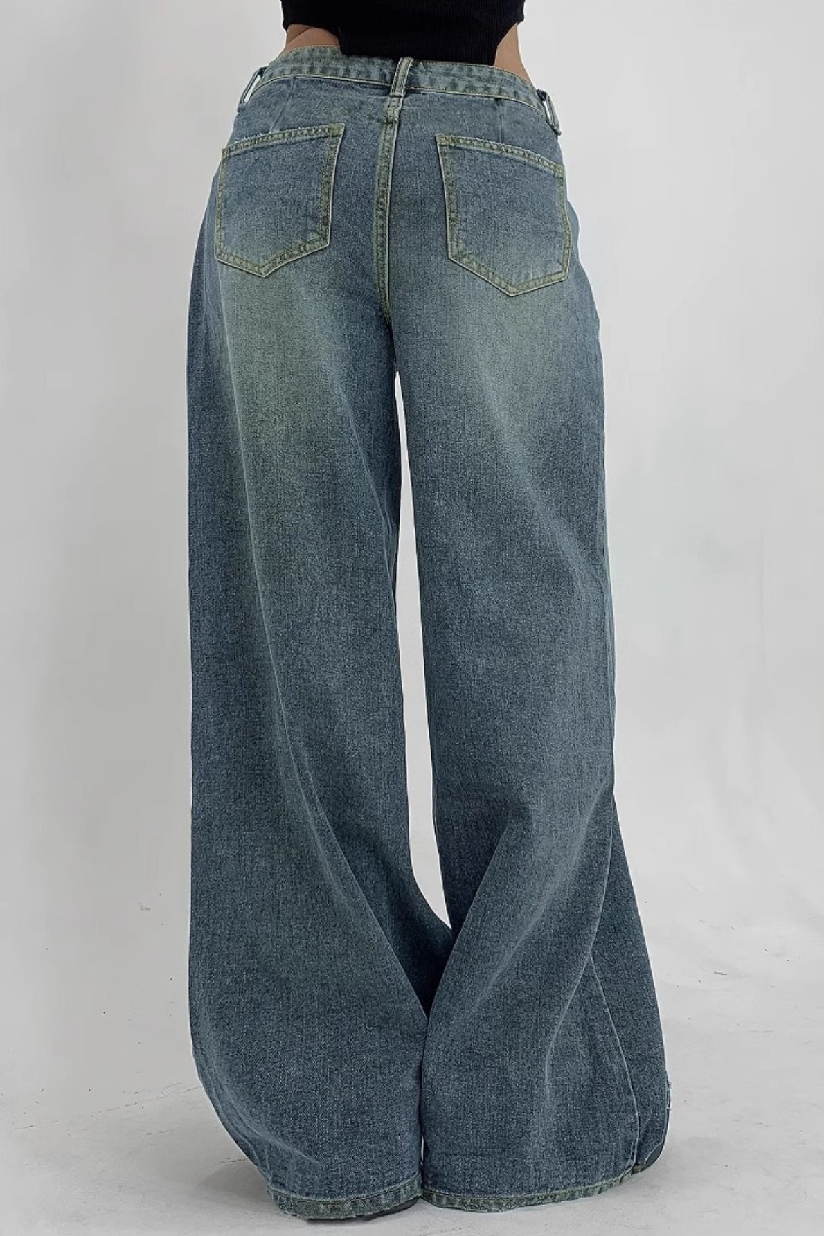 Distressed Wide Leg Floor Length Jean