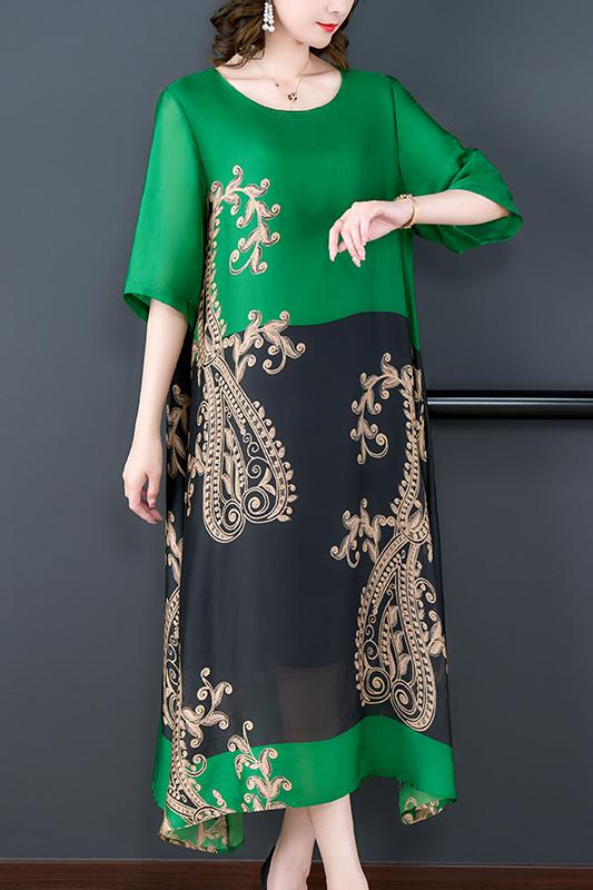 Classic Vintage & Enduringly Stylish Dress