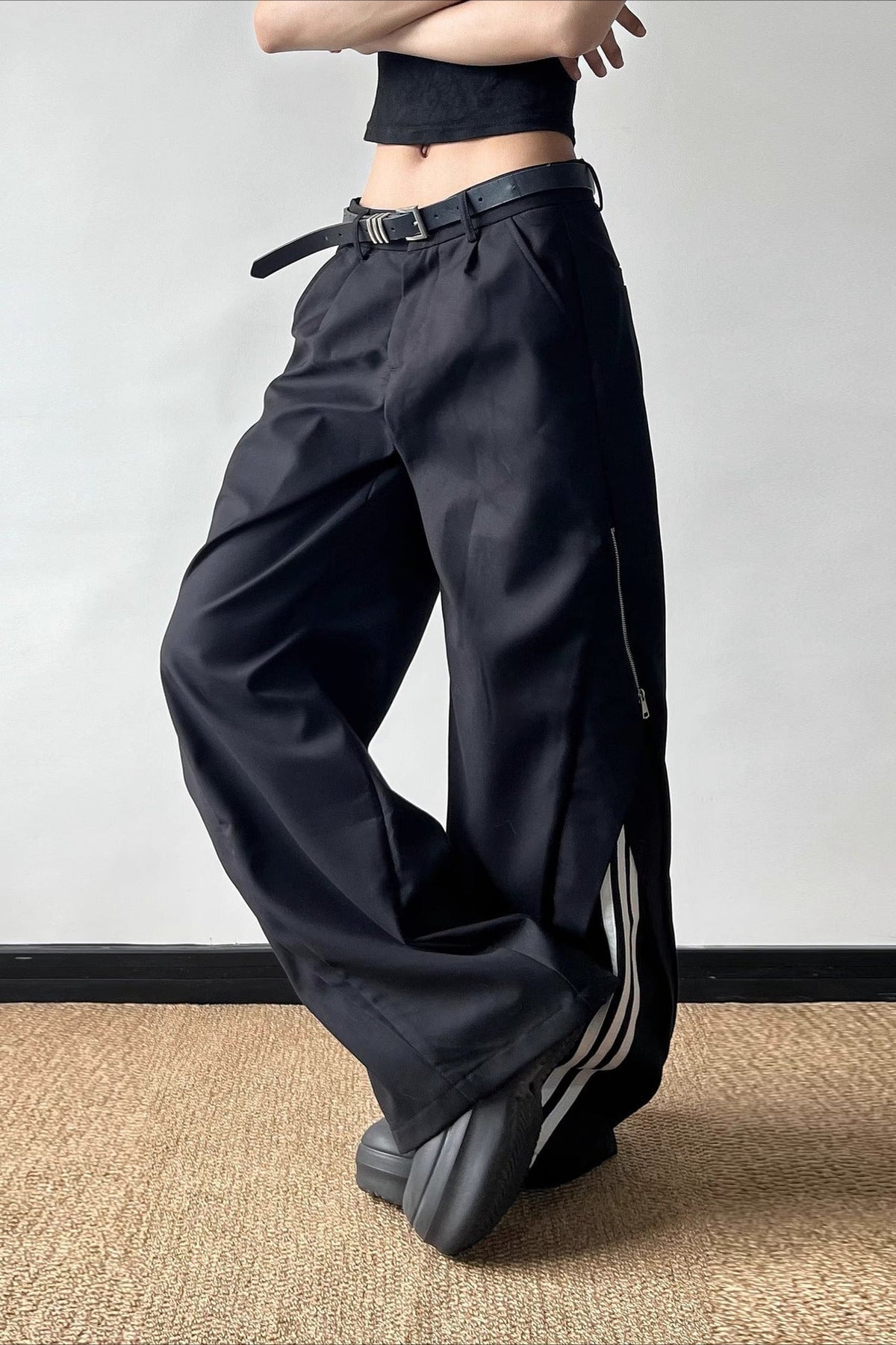 Side Stripe Zip Detail Pleated Wide Leg Track Trousers 2