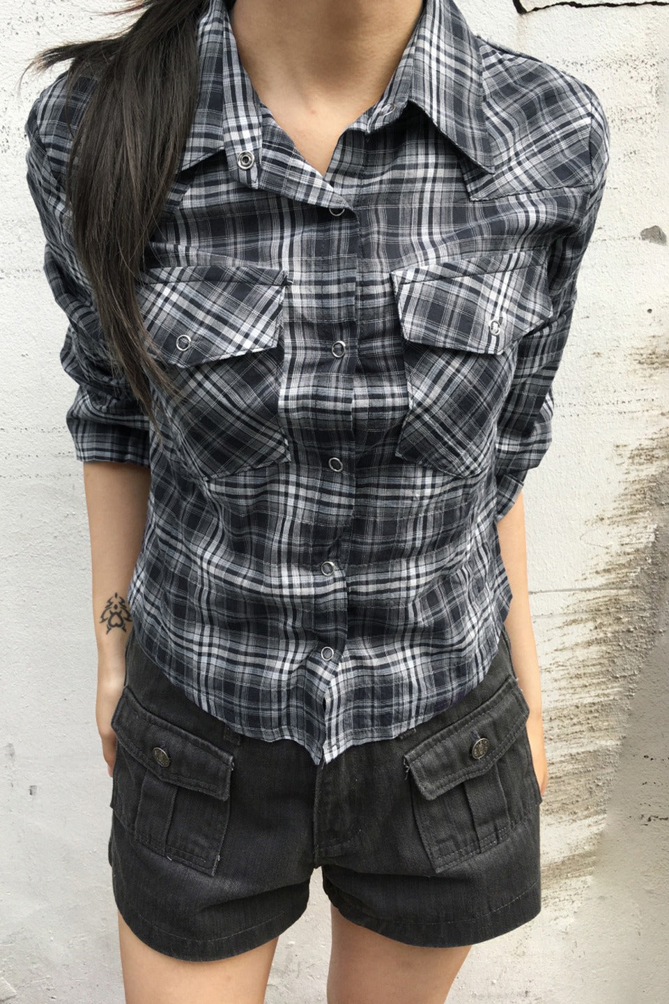 Plaid Collared Snap Button Flap Pocket Fitted Western Shirt 2