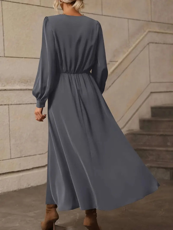 Soraya Simple And Stylish Dress with Classic Everyday Styling