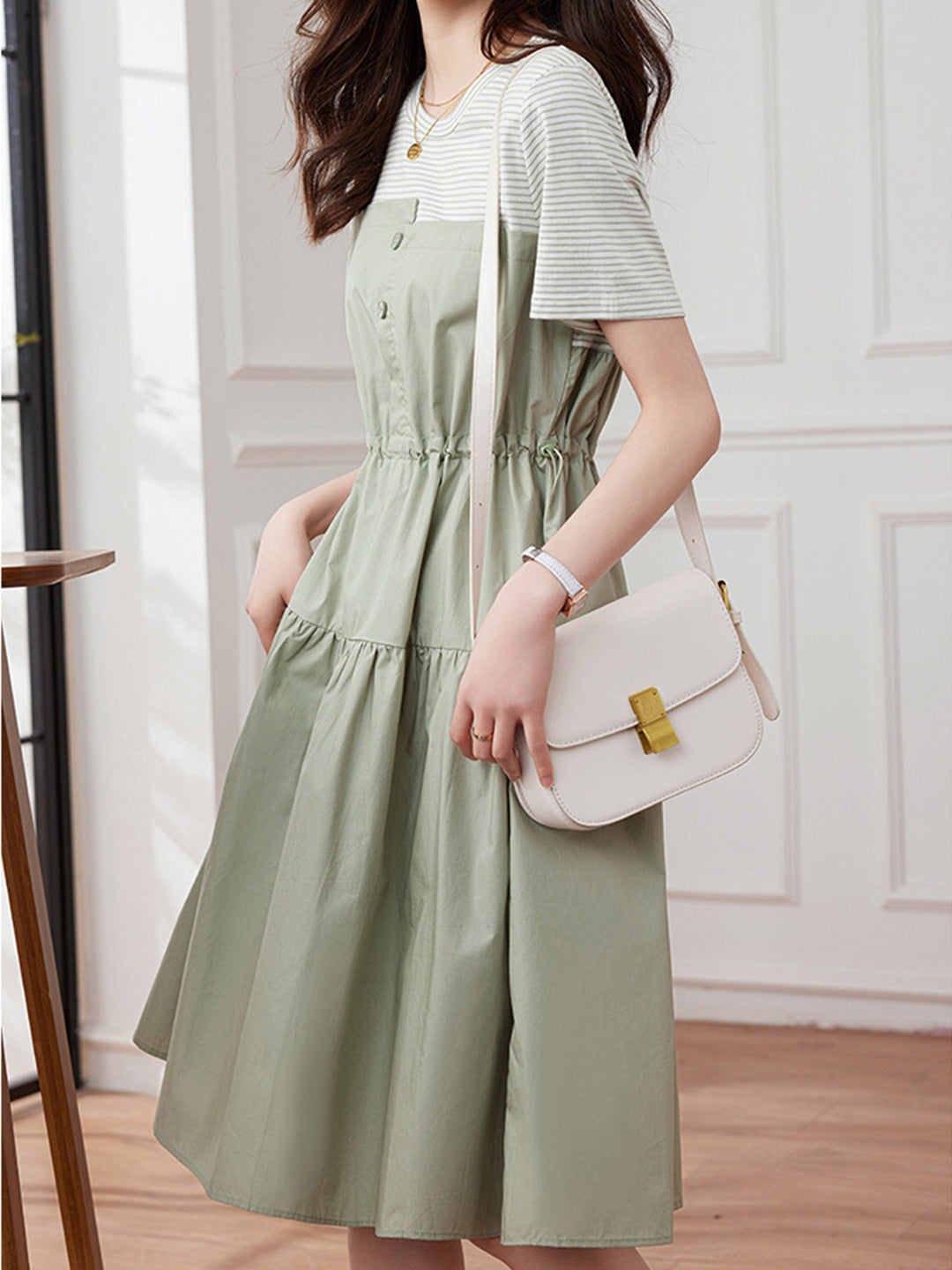 Classic Vintage & Enduringly Stylish Dress