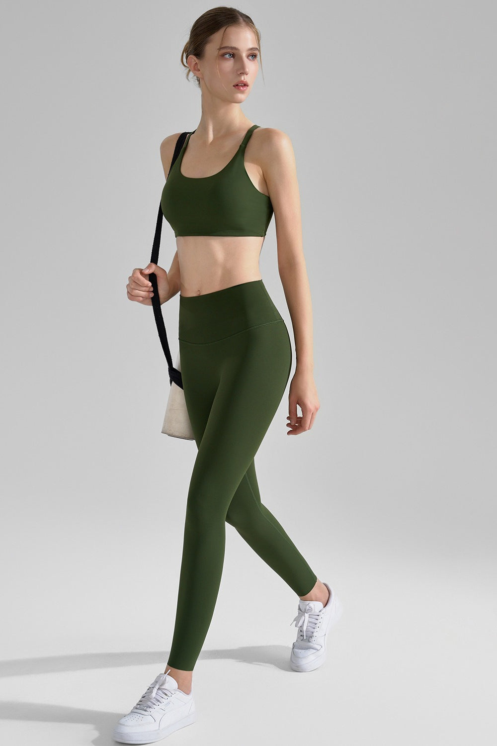 Cross Back Contrast Trim Sports Bra and High Waist Leggings Two Piece Set 9
