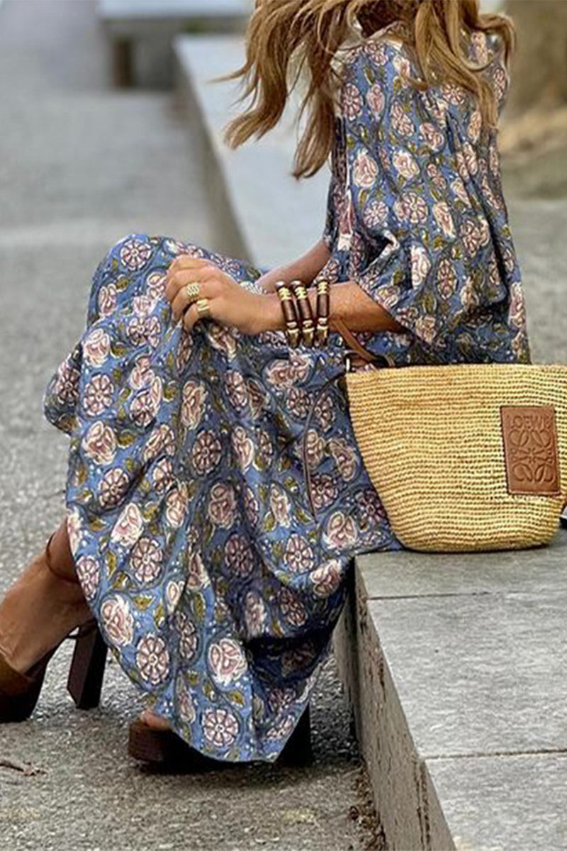 A Vintage Style Dress with Delicate Timeless Details