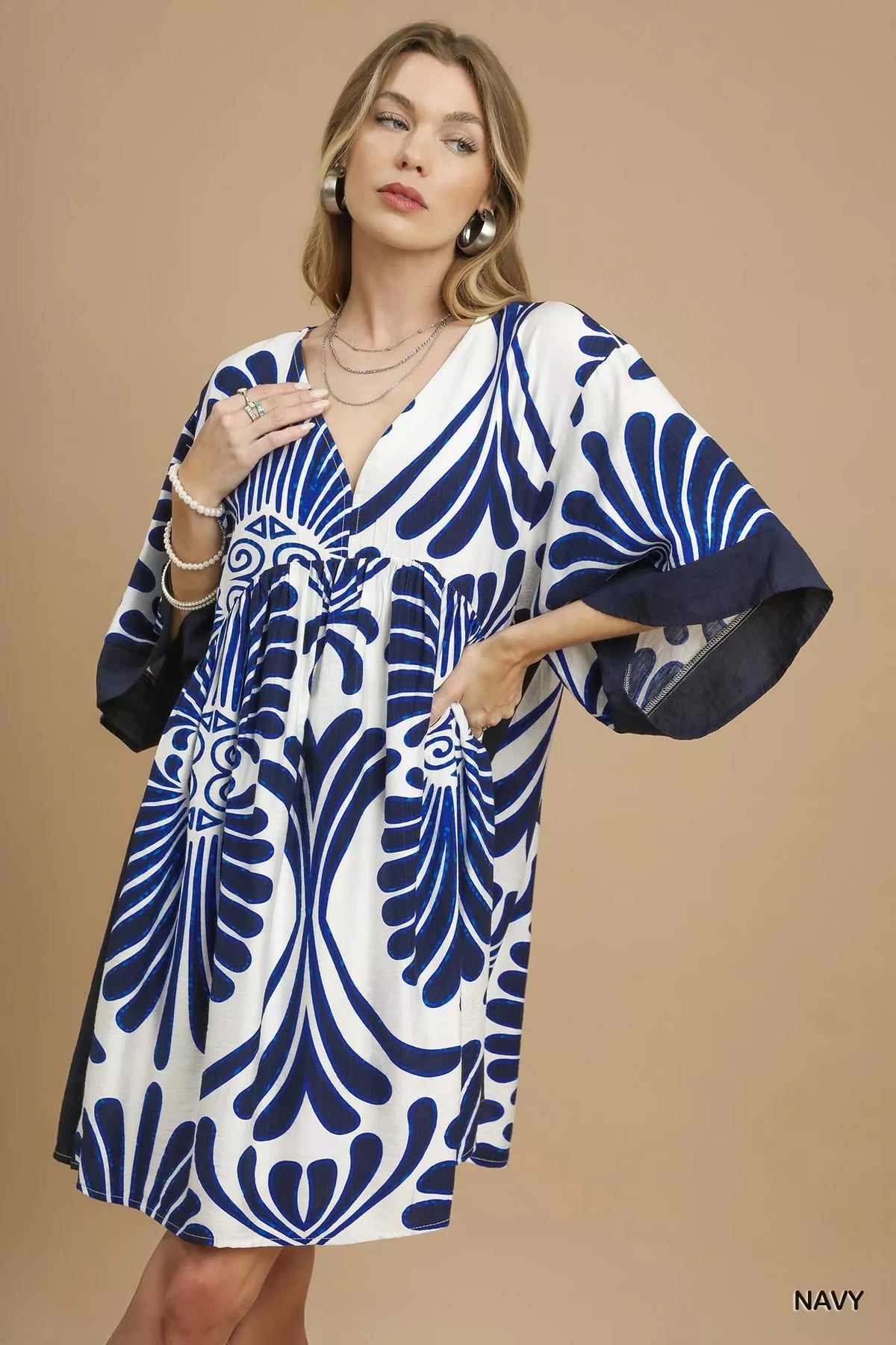 Abstract Print V-Neck Kimono Sleeve Contrast Cuff Babydoll Mini Dress