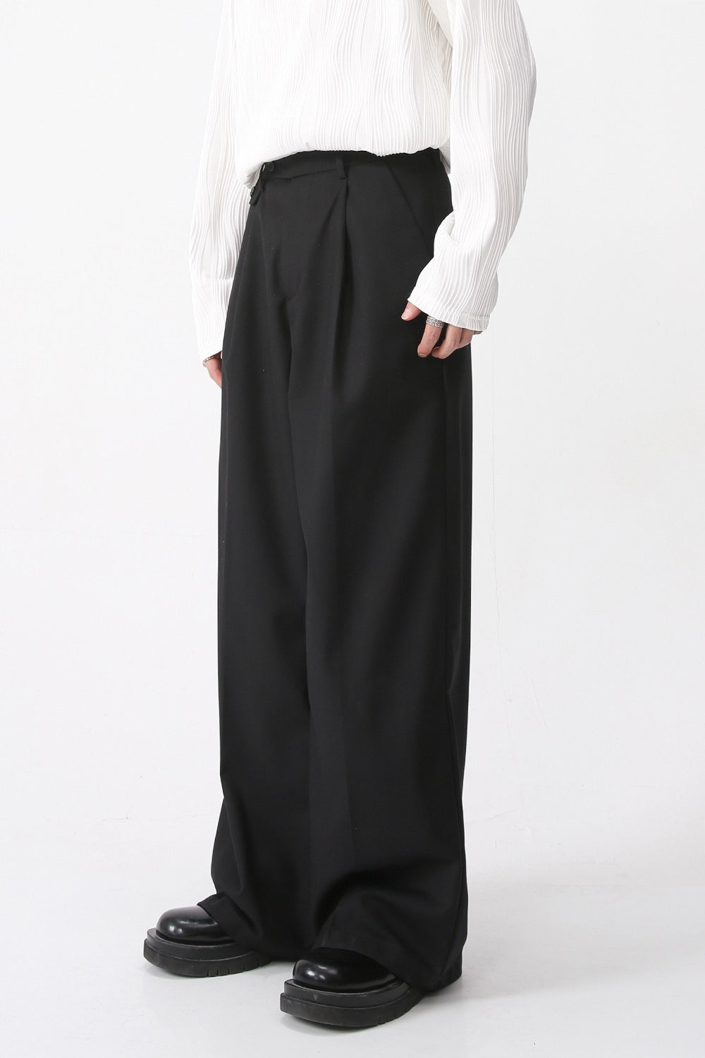 Korean Vintage Relaxed Straight Pants