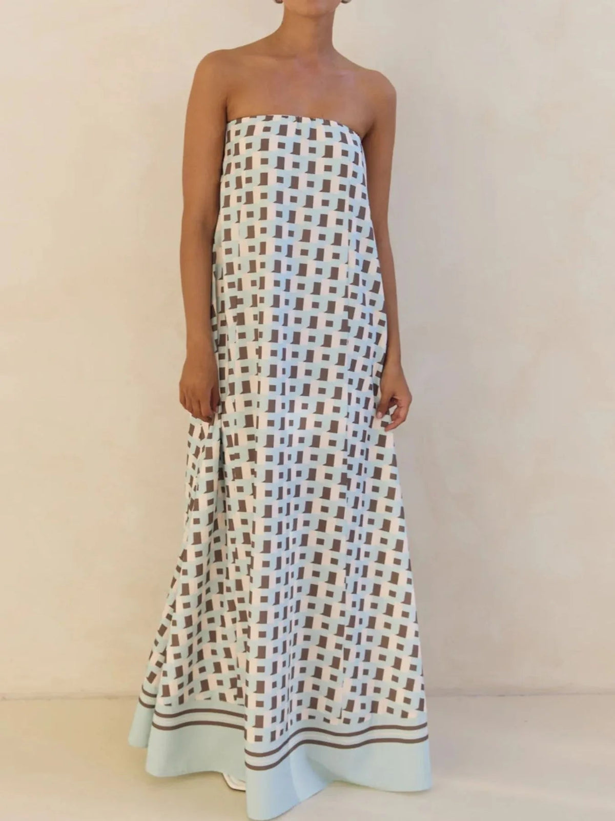 Abstract Striped Print Strapless Flowy Maxi Dress 10