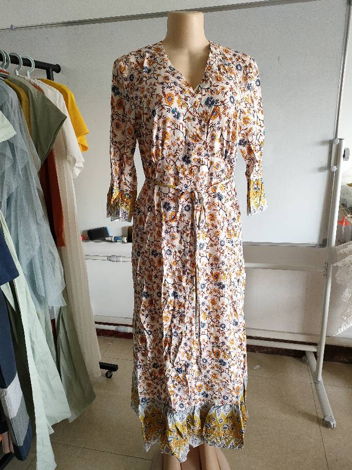 Floral Print V-Neck Bell Sleeve Front Slit Boho Maxi Dress 5