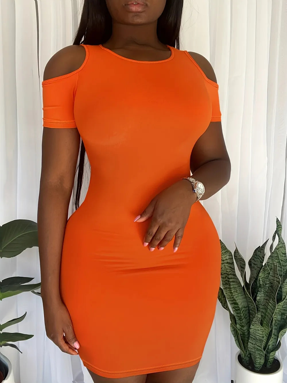 Cold Shoulder Short Sleeve Crew Neck Bodycon Mini Dress