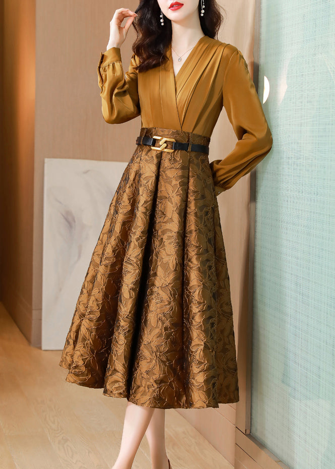 Well Tailored Dress with a Graceful Silhouette