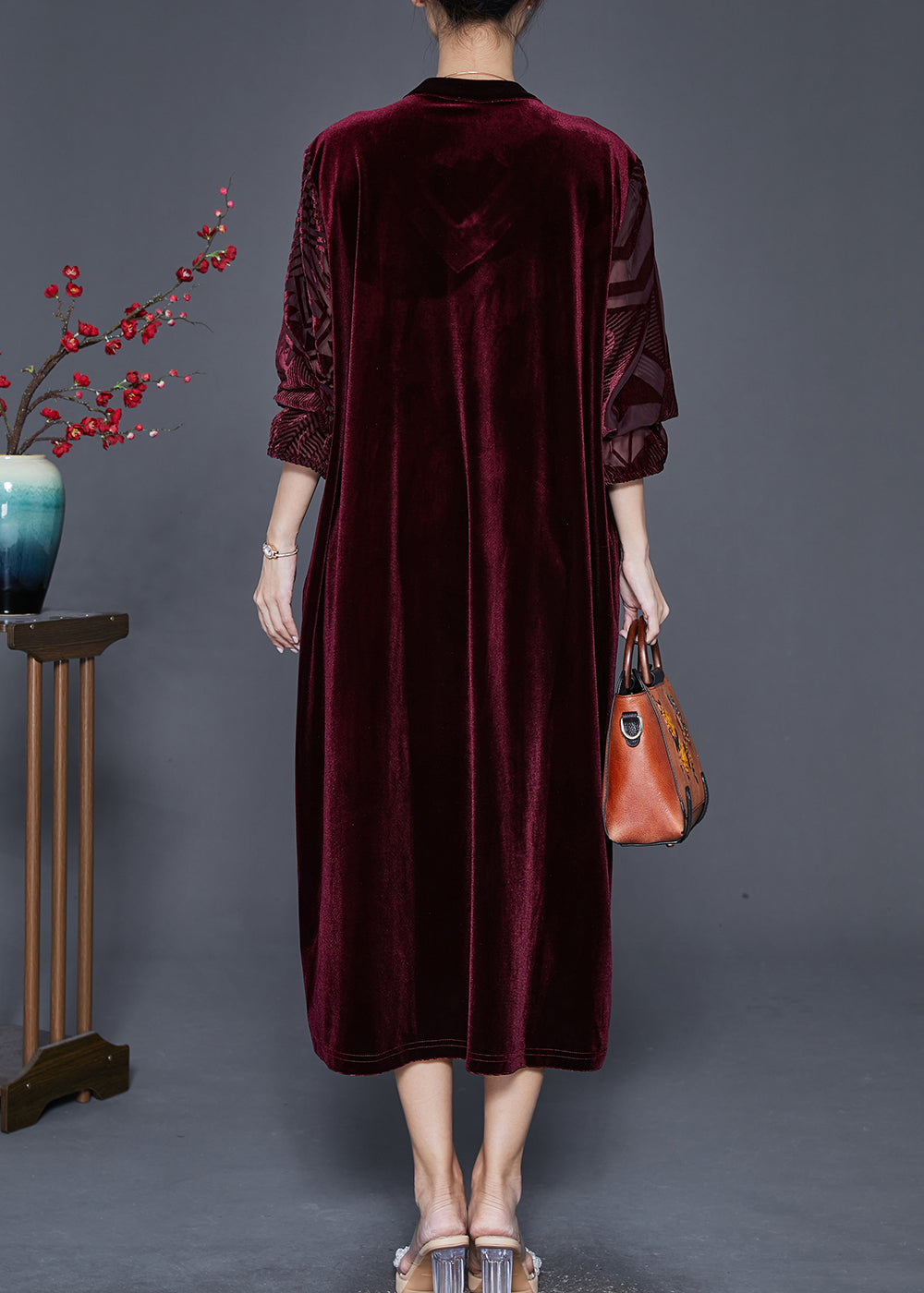 Gracefully Styled Dress for Any Occasion