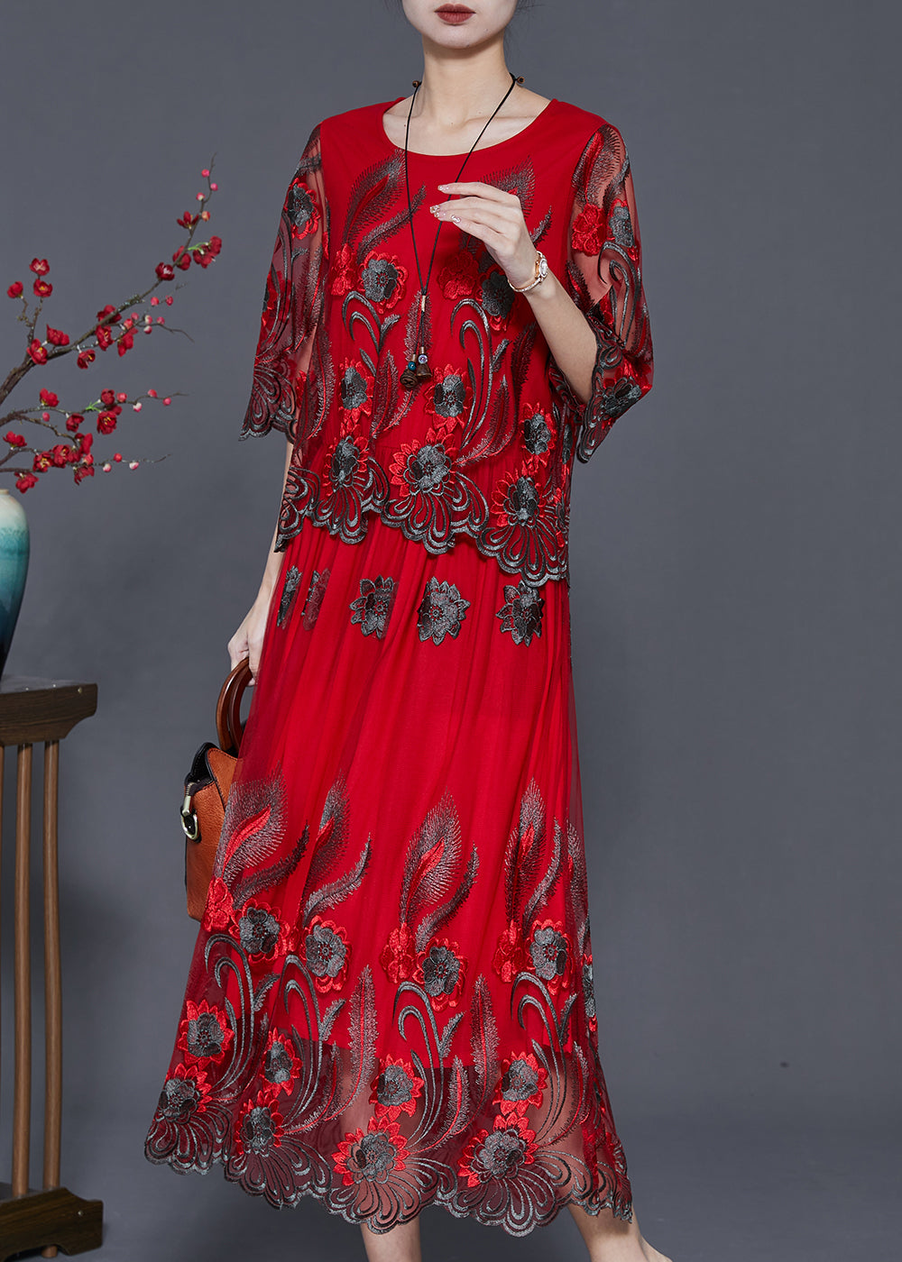 Gracefully Styled Dress for Any Occasion