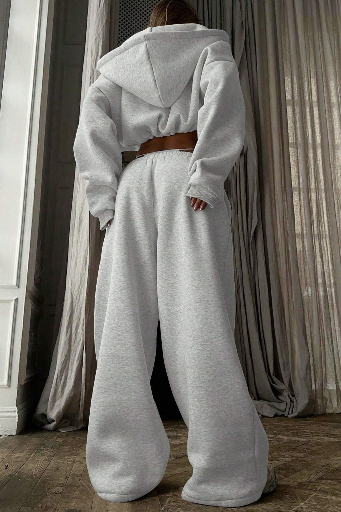 Cropped Zip Front Hoodie and Wide Leg Baggy Sweatpants Two Piece Set 4