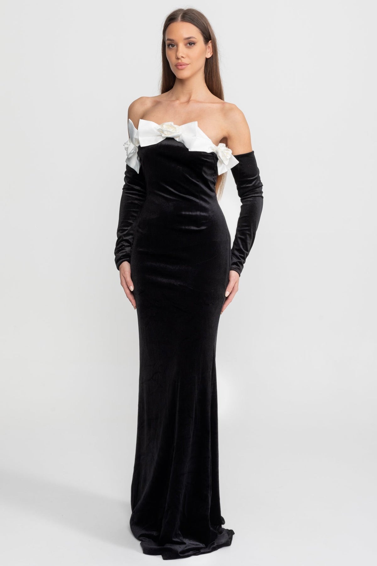 Velvet Strapless Contrast Bow Detached Sleeve Mermaid Maxi Gown 3