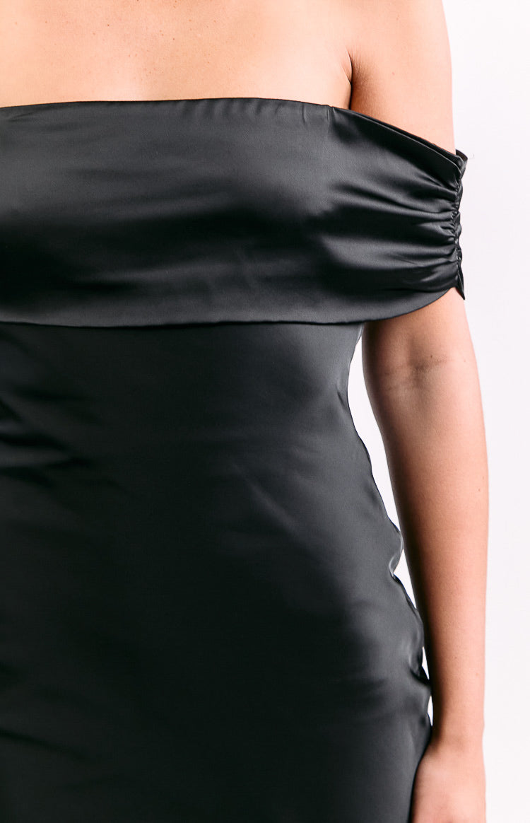 Anica Black Off Shoulder Maxi Dress