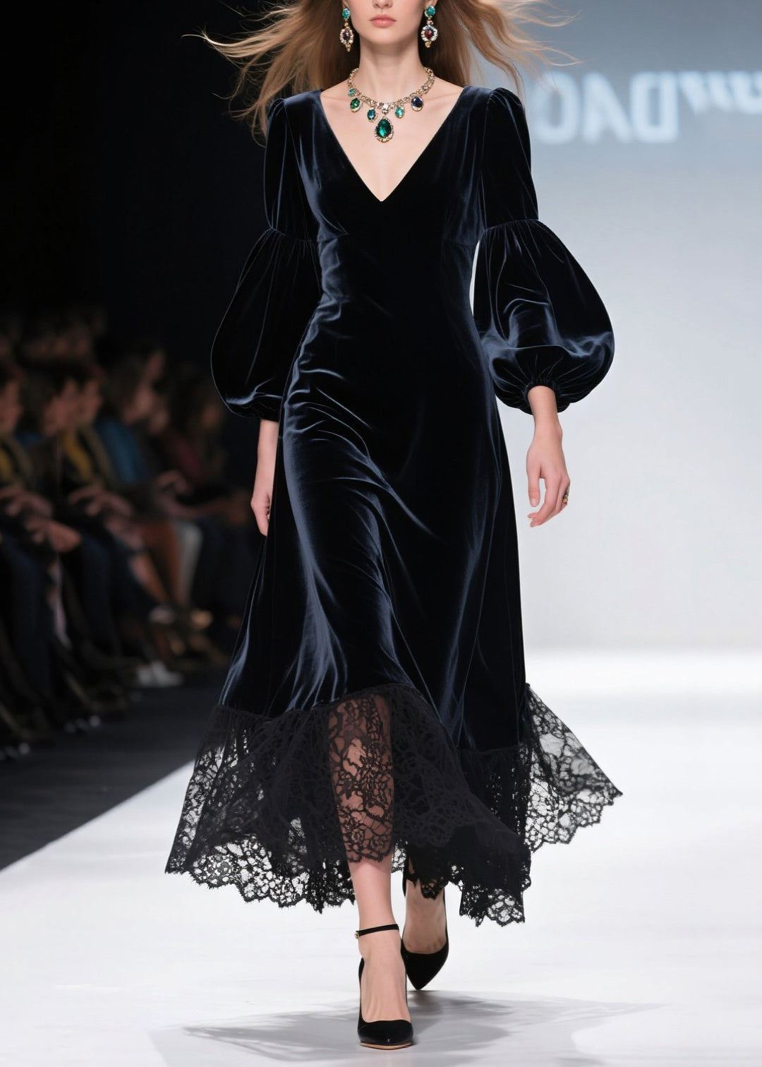 V-Neck Lantern Sleeve Velvet Lace Hem Maxi Dress 3