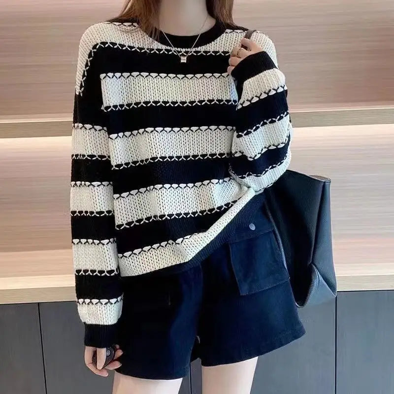 Striped Patchwork Round Neck Korean All - Match Sweater
