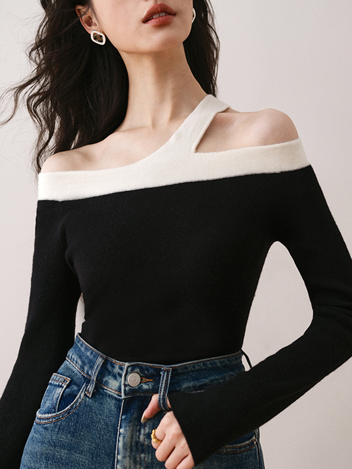 Off Shoulder Asymmetric Strap Contrast Trim Long Sleeve Knit Top 4