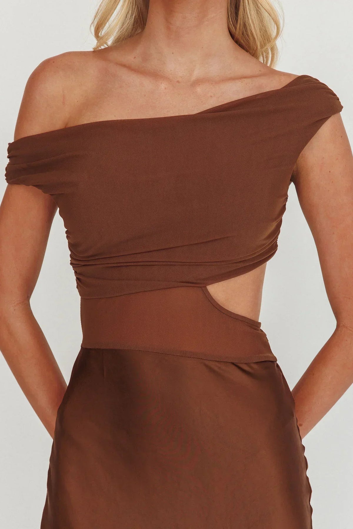 Off Shoulder Ruched Mesh Bodice Side Cut Out Satin Maxi Dress 3