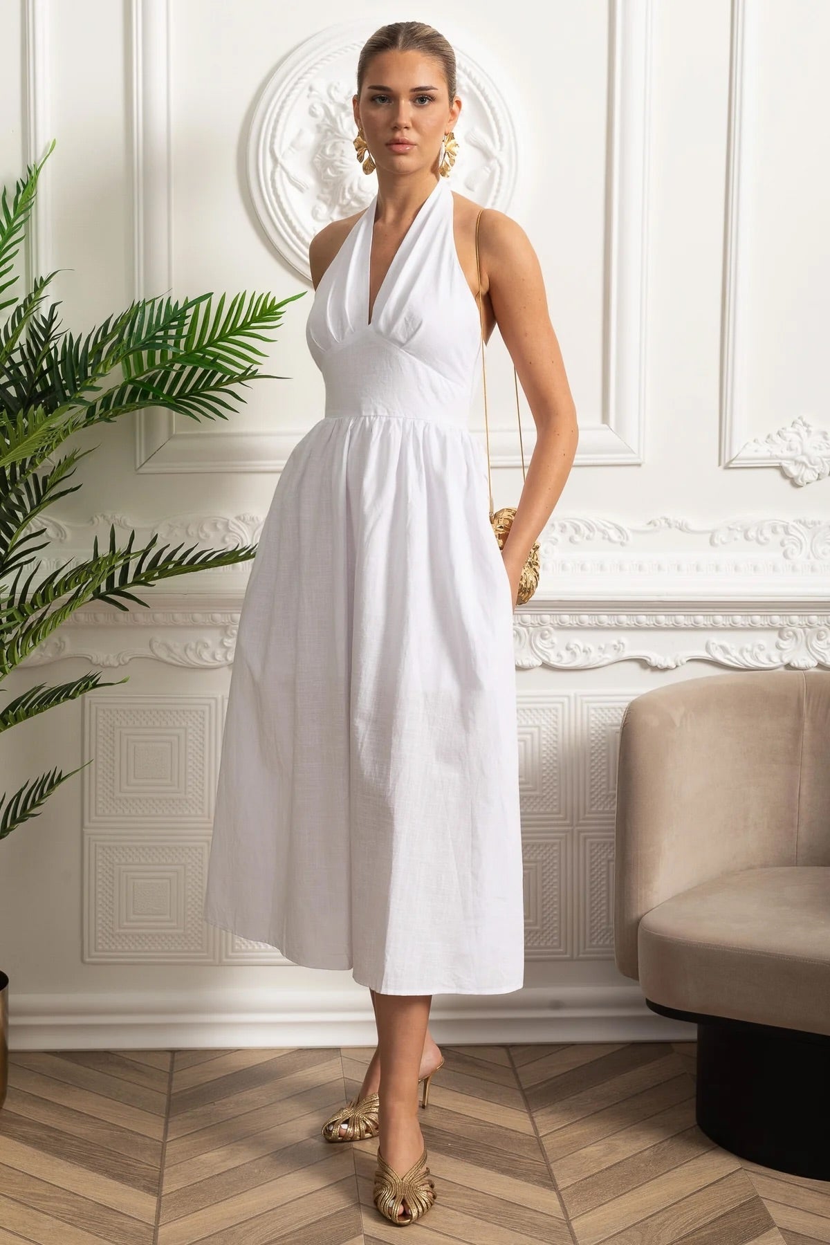Halter Neck Deep V-Neck Pleated Bust Gathered A-Line Midi Dress 2