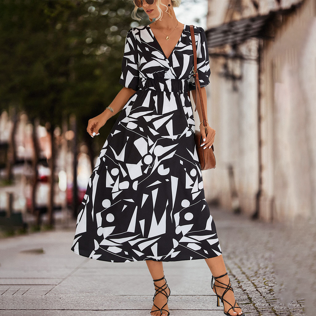 Oxana Relaxed Midi Dress with a V-neck for Women Versatile Daily Pick