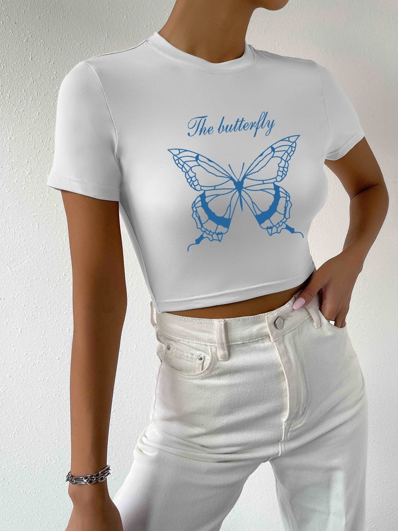 Butterfly and Letter Graphic Crop Tee