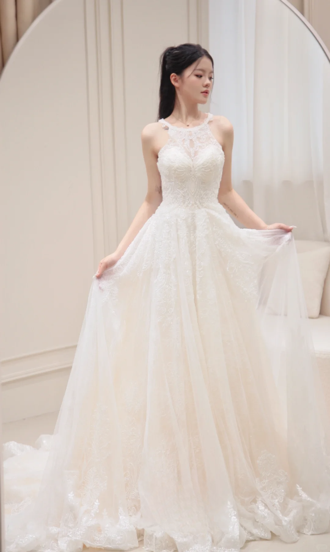 Princess A Line Halter Tulle Lace  Long Wedding Dresses C3833