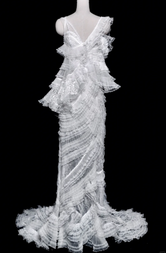 Gorgeous Mermaid V Neck White Tulle Lace Long Wedding Dresses C3847