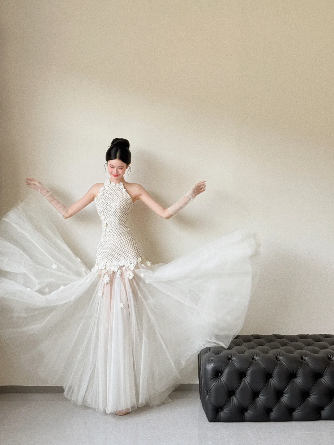Classy Elegant Mermaid Halter Tulle With Gloves Long Wedding Dresses C3856
